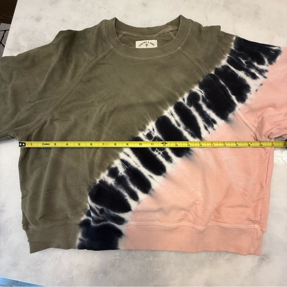 Electric & Rose Sweatshirt - Picture 5 of 6